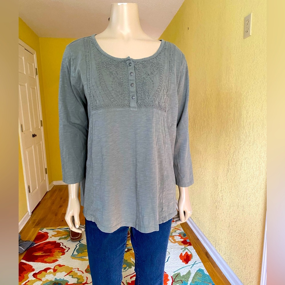 Women’s Lucky Brand Top